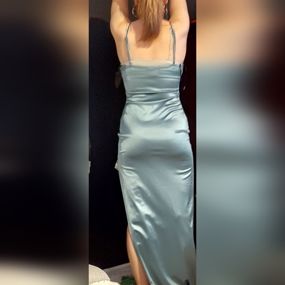 Green/Teal Satiny Evening Gown - Picture 2 of 2